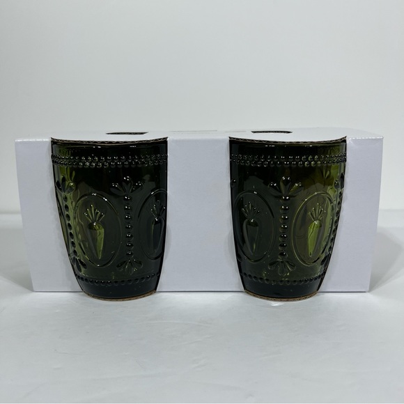 Target Dining Target Bullseye Playground Green Easter Glass